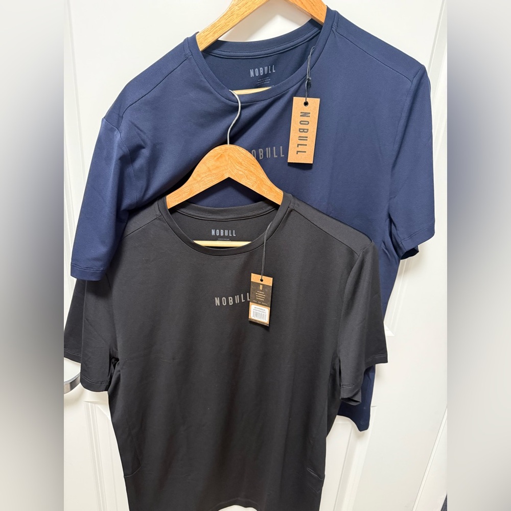 NOBULL Men's Short Sleeve Tees in Black and Navy